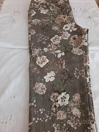 geans con motivi floreali 