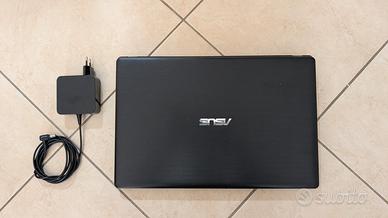 Notebook Asus F551C – i3, SSD Windows 11 Pro