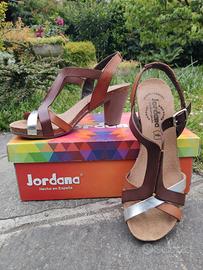 Sandali marroni e argento Jordana