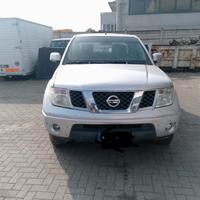 RICAMBI Nissan navara d40