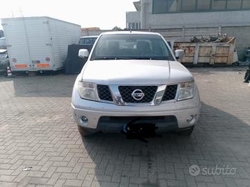 RICAMBI Nissan navara d40