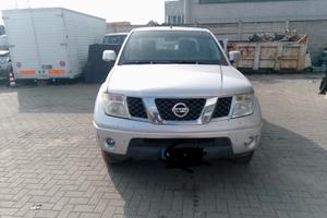 RICAMBI Nissan navara d40
