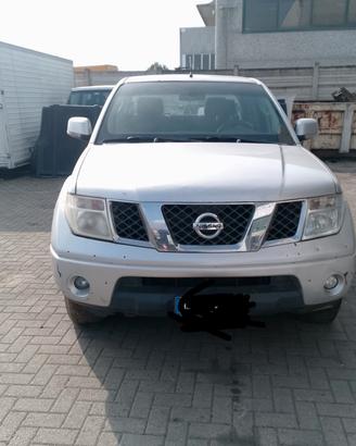 RICAMBI Nissan navara d40