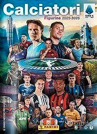 set 600 figurine + album calciatori panini 2025/26