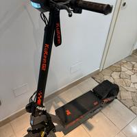 Scooter elettrico Kukirin G2