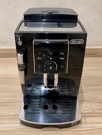 Macchina caffè DeLonghi ECAM 23.125 automatica