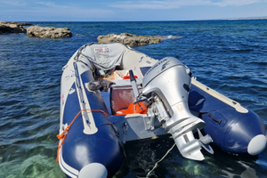 Tender gommone honwave con motore 20 cv honda