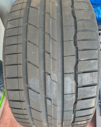 Gomme 285/30r21