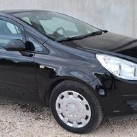 Opel Corsa 1.2 5 porte Club