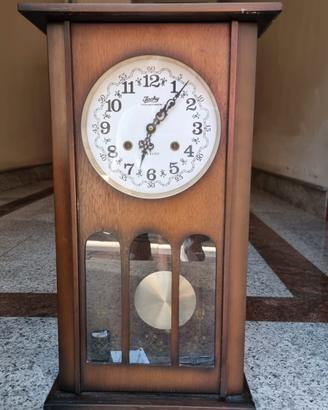 orologio a pendolo