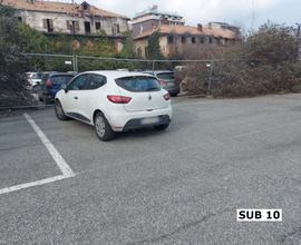 Posto auto doppio scoperto (sub 10)