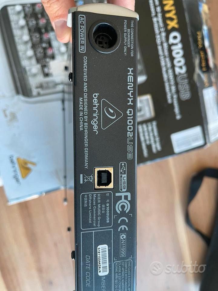 Behringer Xenyx Q1002USB - Audio/Video In vendita a Torino