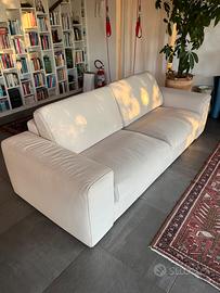 Divano ditta Merlin fatto in Italia