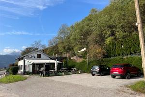 RISTORANTE CON GRANDE GIARDINO E AMPIO PARCHEGGIO