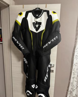 Completo moto Revit