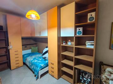 Cameretta con letto da 90 cm. 