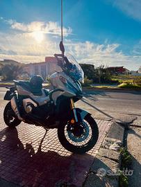 HONDA X-ADV 750 - 2023