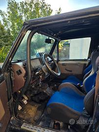 Suzuki samurai sj500