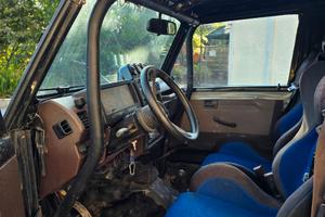 Suzuki samurai sj500