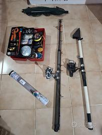 Set Canne da pesca più varia attrezzatura