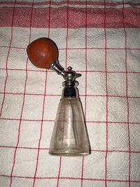 Boccetta di profumo Vintage