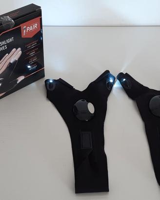 Coppia di Guanti con Torcia Luce Led incorporata
