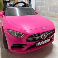 Auto elettrica mercedes