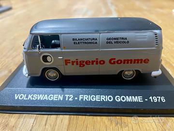 Pulmino VW T2 i976 Frigerio Gomme.