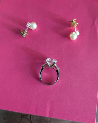 Anello donna d'argento con coppia orecchini 
