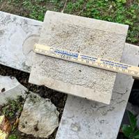 Piedistalli in marmo