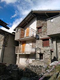 Rustico terra tetto frazione Ronco Canavese