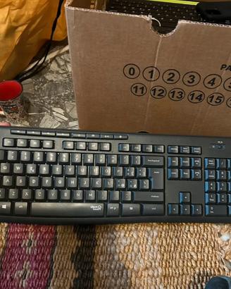 Tastiera Logitech