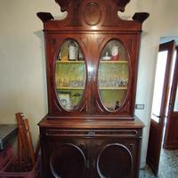 Armadio in legno massiccio