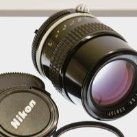 NIKON NIKKOR 135mm. f.3,5