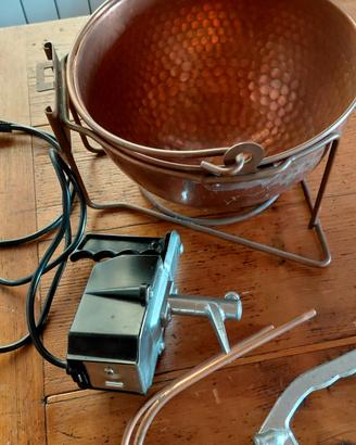 Paiolo in rame con mescola elettrica