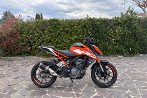 Ktm duke ABS 125