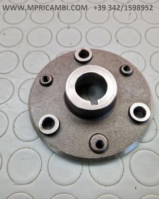 SUPPORTO RUOTA YAMAHA FAZER 600 2001 2002 FZS 2003