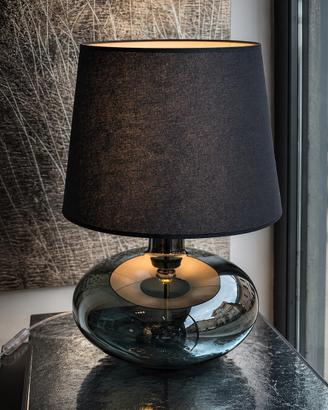 Lampada da tavolo di design in vetro fumé