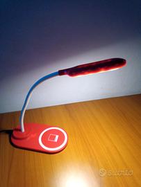 Lampada Pantone ricarica smartphone wireless
