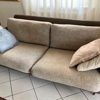 Divano marca Ditre Italia