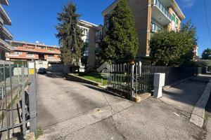 AUTORIMESSA A LATINA