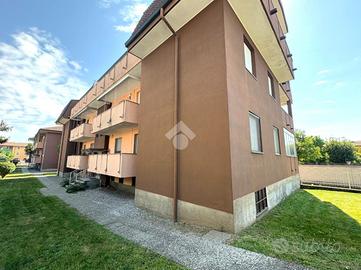 3 LOCALI A TRECATE