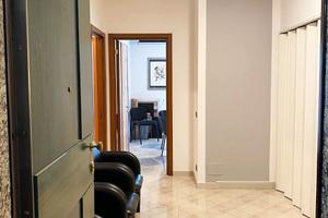 Stanza Uso Ufficio a Barletta in via Roma 45