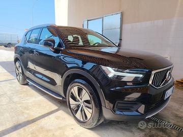 Volvo XC40 T4 Plus Dark VAN