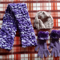Set sciarpa, cappello e guanti donna