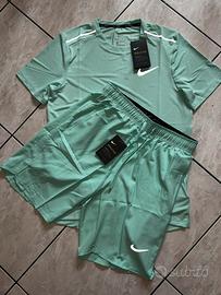 Completo Nike Dri-Fit Breathe Verde Acqua- nuovo
