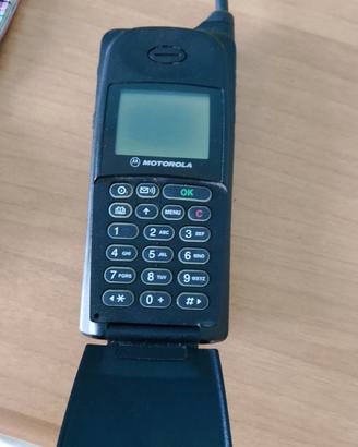Motorola 8900
