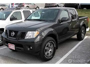 Parabrezza Nissan Navara D40 (05-oggi)