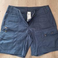 Pantaloncini pantaloni trekking montagna Quechua