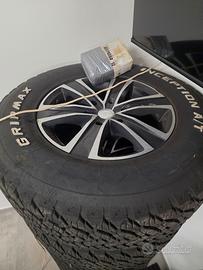 265 70 r17 + cerchi in lega Mak + bulloneria